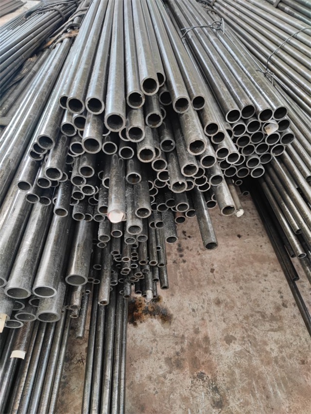 青岛16mn精密无缝钢管