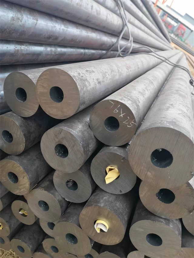 青岛15crmo无缝钢管