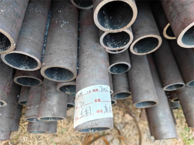 青岛20#无缝钢管规格